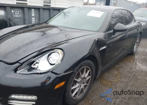 2011 Porsche Panamera 4 из США, поврежденный, VIN WP0AA2A70BL017956